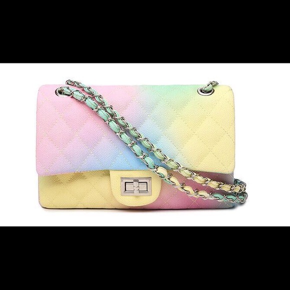Rainbow Gradient Quilted Handbag - Picture 1 of 4